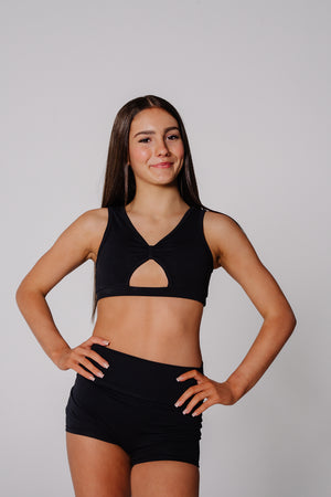 Elevate Crop Top Elevate Shorts - Black