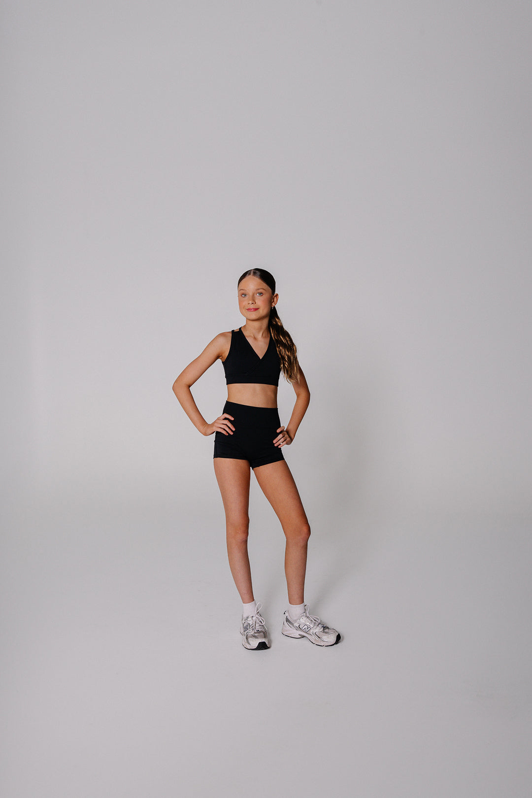 Edge Crop Top Elevate Shorts - Black