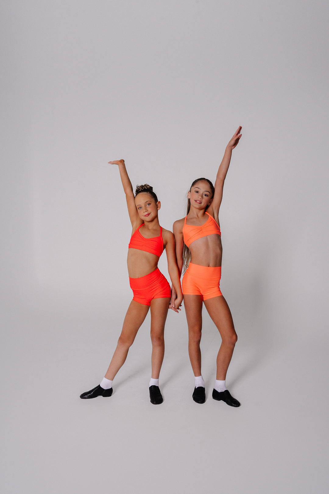 Muse Crop Top Muse Shorts - Neon Orange